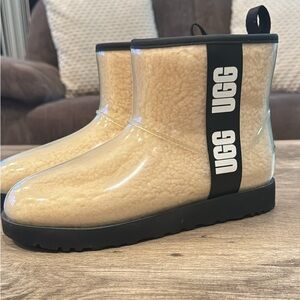 UGG Classic Clear Mini Boot, Natural Black (Women's Size 9)